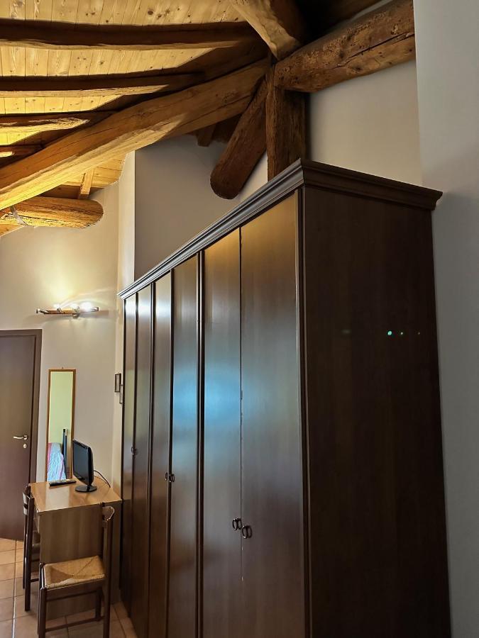 Agriturismo La Rasdora Porto Mantovano Exterior photo